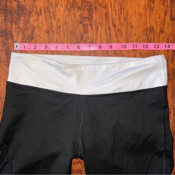 Fabletics Leggings Workout Pants Yoga Pants, Ankle Length, Size Small - Picture 3 of 8